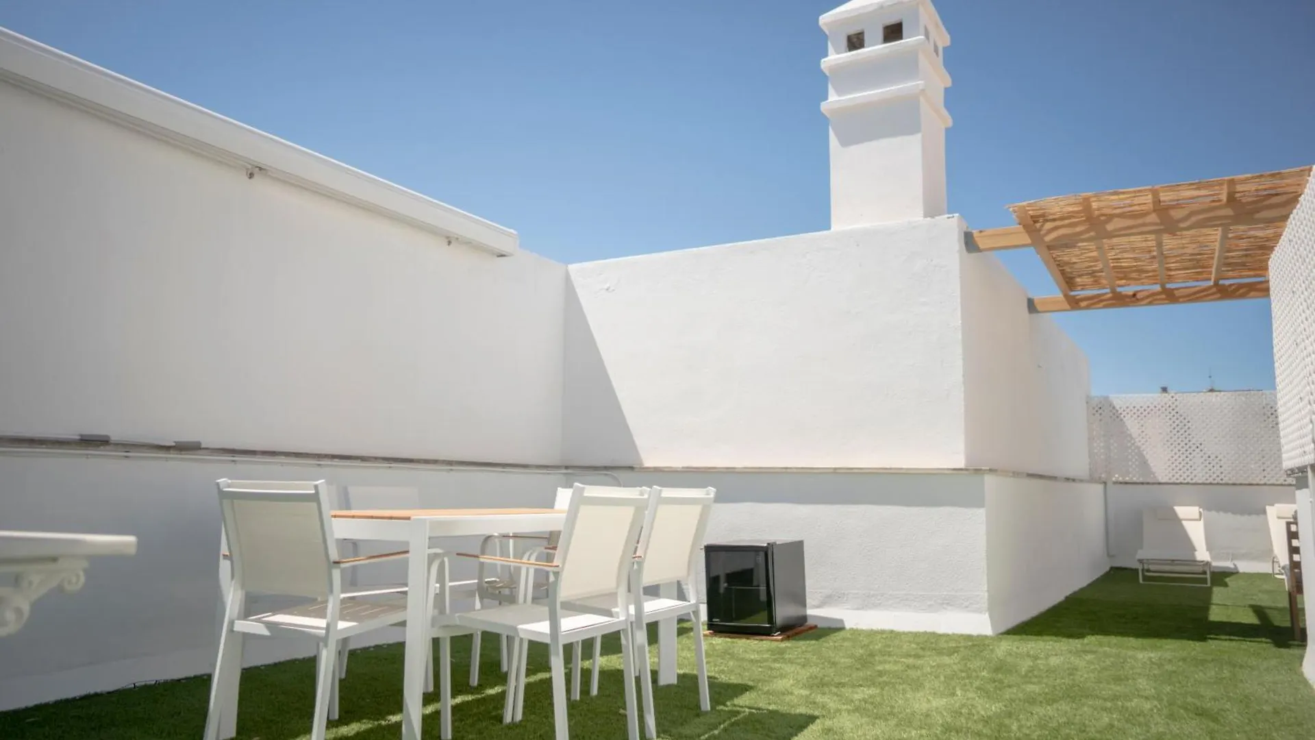 Apartamento Con Terraza Privada En El Centro Del Puerto De Santa Maria Spain
